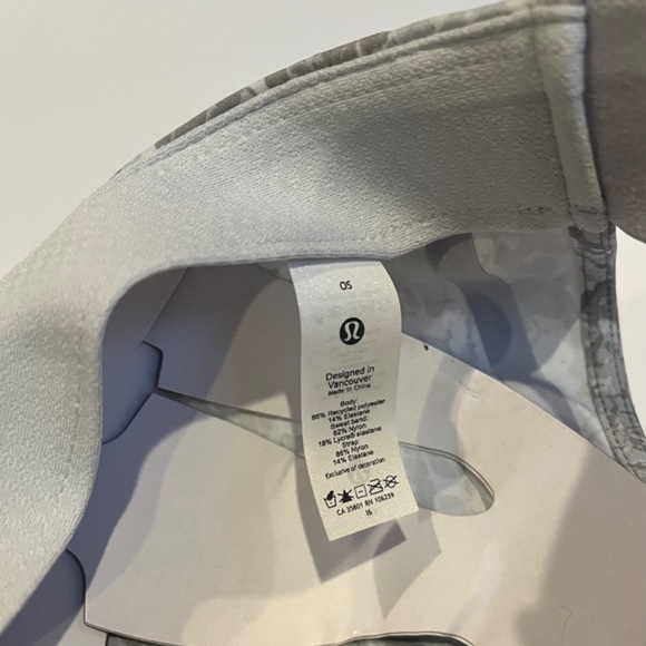 Lululemon Fast And Free Running‎ Lightweight Hat Snake Camo - Picture 9 of 9
